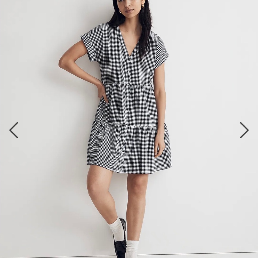 Cuff-Sleeve Button Front Tiered Mini Dress in Gingham. Size M.